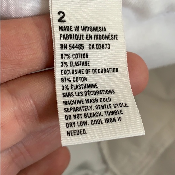 American Eagle High-Rise White Shorts - Picture 8 of 8